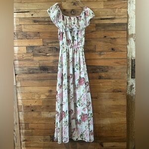 Floral Off-Shoulder Maxi Dress
